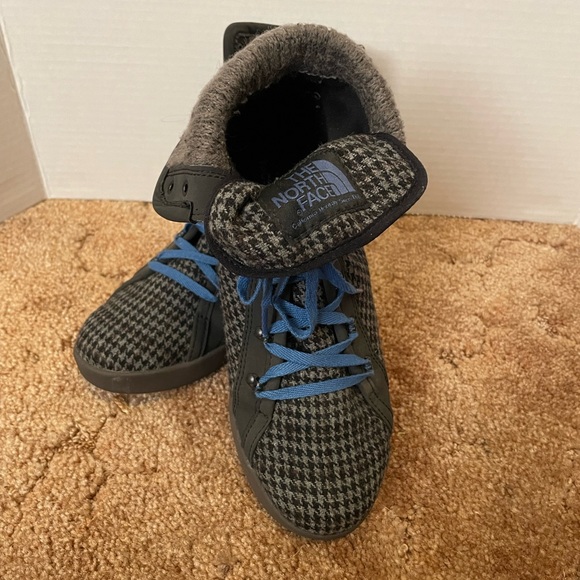 The north face rare plaid flannel boots - Picture 3 of 9
